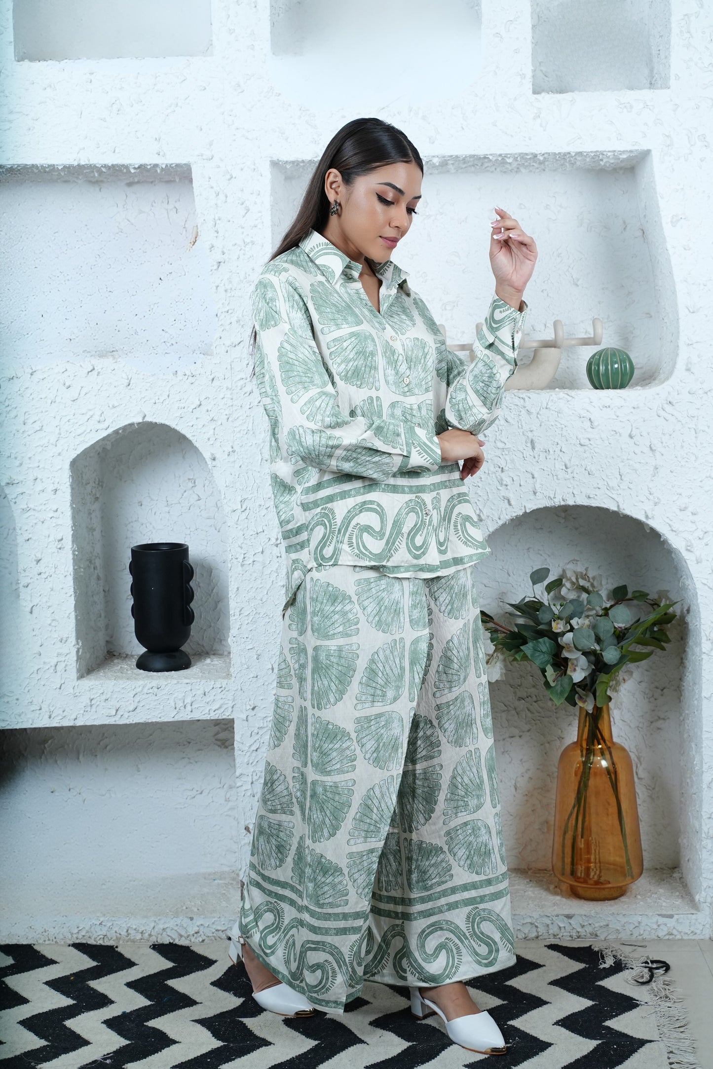 Coastline Drift Co-ord – Sea Shell Print Shirt & Overlap Pants Set