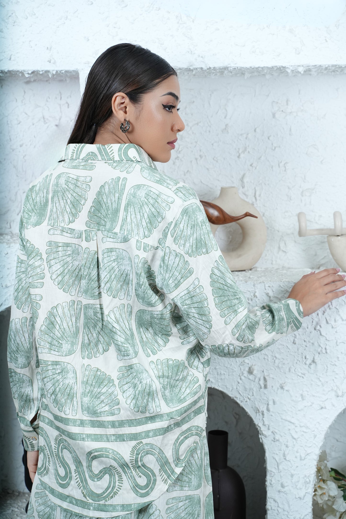 Coastline Drift Co-ord – Sea Shell Print Shirt & Overlap Pants Set