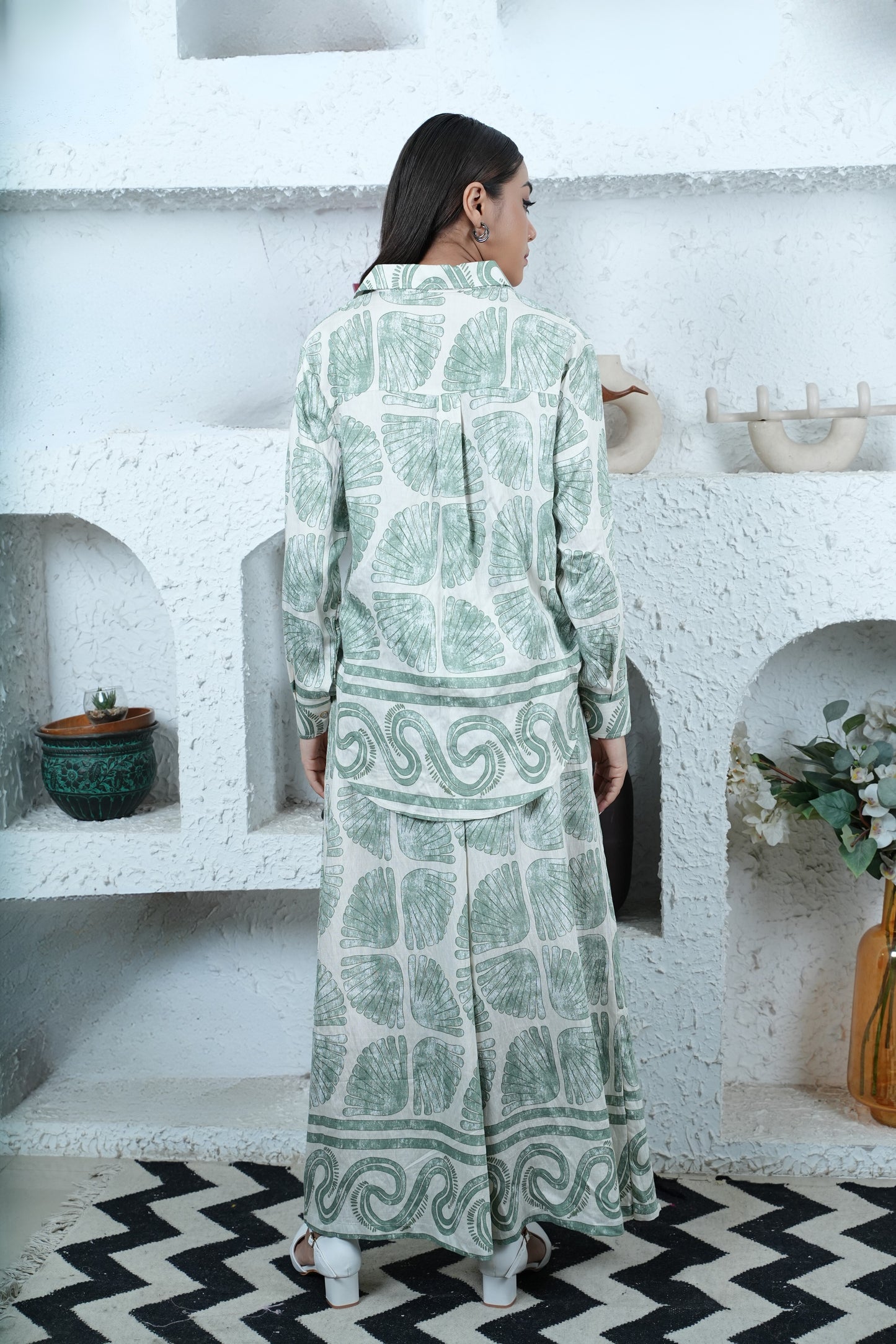 Coastline Drift Co-ord – Sea Shell Print Shirt & Overlap Pants Set