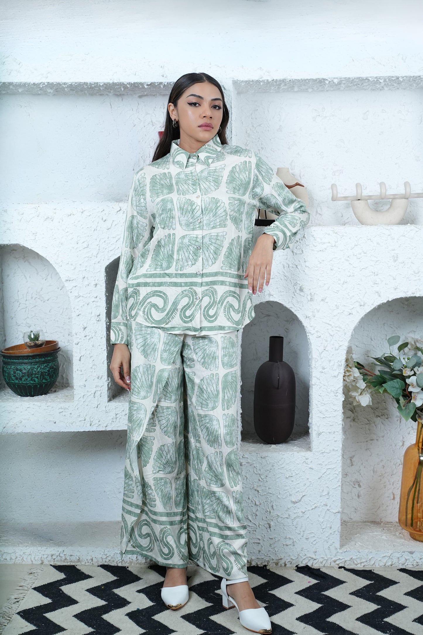 Coastline Drift Co-ord – Sea Shell Print Shirt & Overlap Pants Set